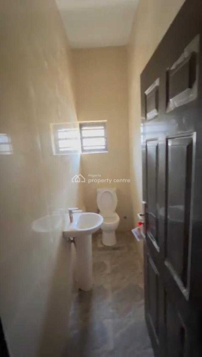 3bedroom Flat, 2nd Avenue, Gwarinpa, Abuja, Flat / Apartment for Rent