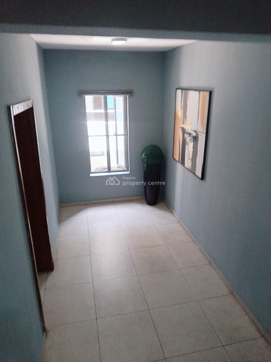 Spacious 2-bedroom Apartment Fully Serviced, Fully Equipped Gym Etc., Chevron Toll Gate, Lekki, Lagos, Flat / Apartment for Rent