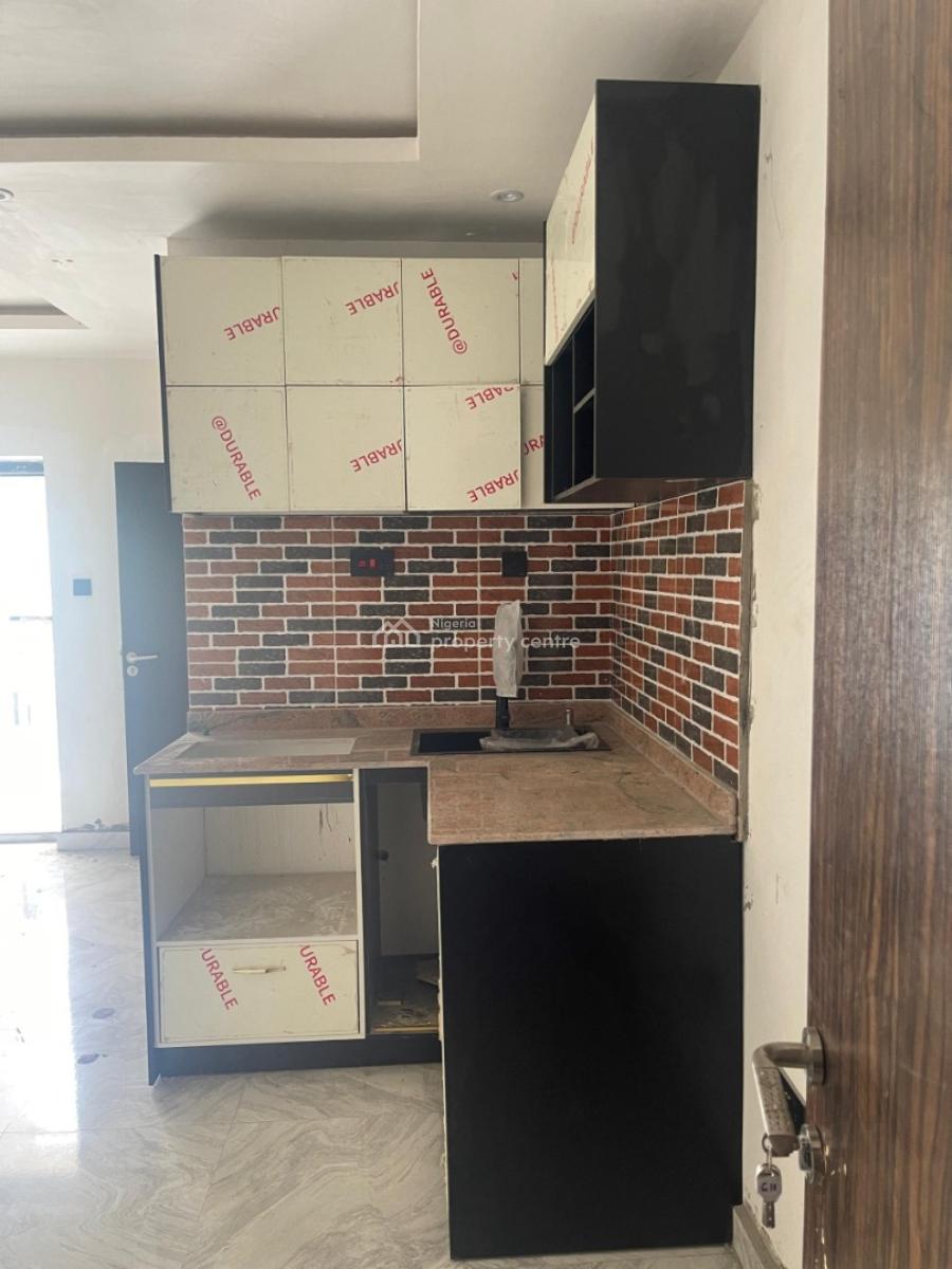 Exclusive Studio Apartment for at Anthony, Maryland, Olatunde Ayoola Avenue, Anthony, Maryland, Lagos, Self Contain (single Rooms) for Sale