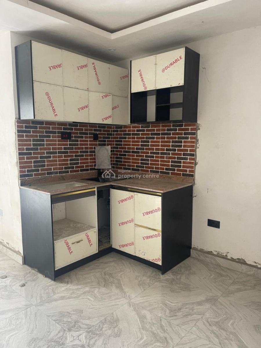 Exclusive Studio Apartment for at Anthony, Maryland, Olatunde Ayoola Avenue, Anthony, Maryland, Lagos, Self Contain (single Rooms) for Sale