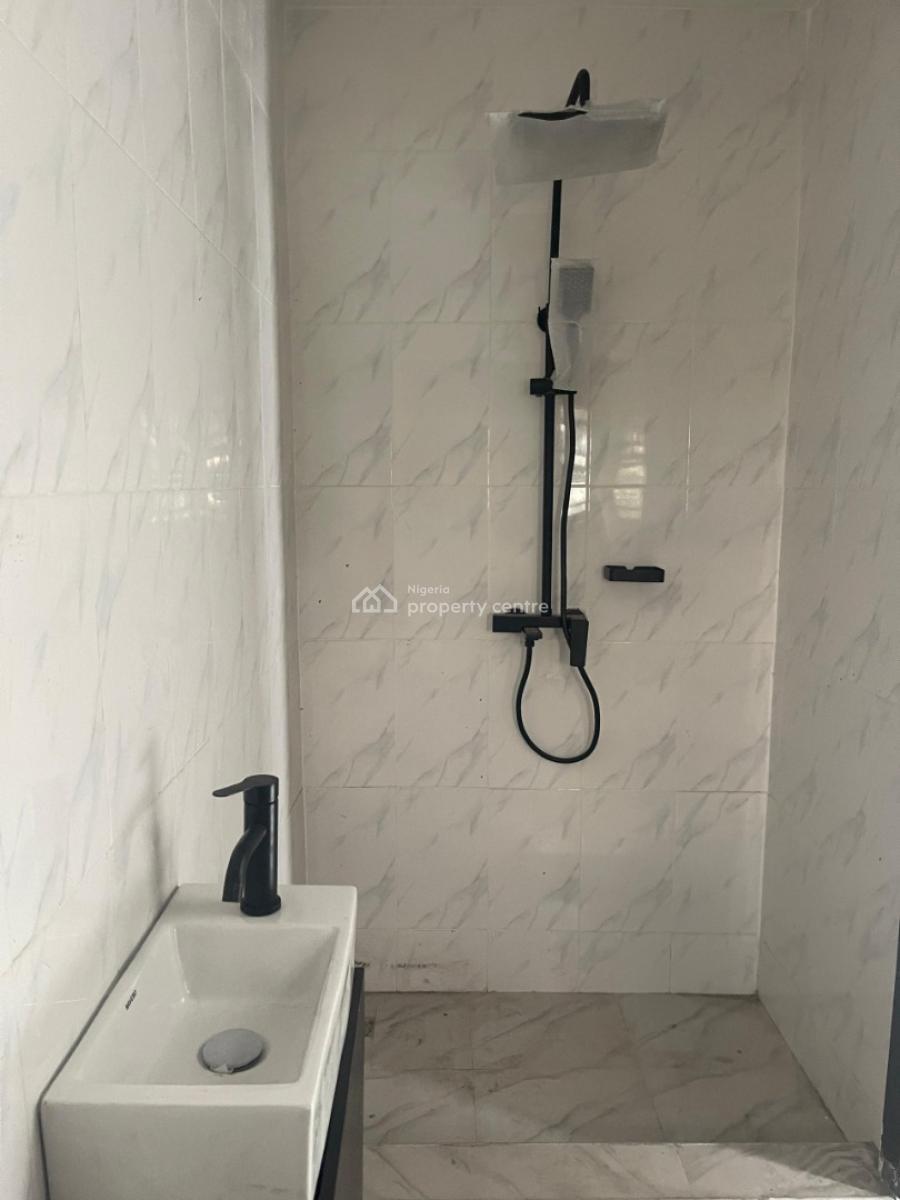 Exclusive Studio Apartment for at Anthony, Maryland, Olatunde Ayoola Avenue, Anthony, Maryland, Lagos, Self Contain (single Rooms) for Sale