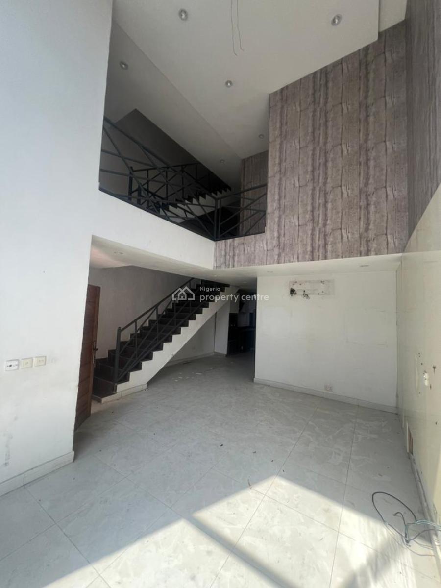 2 Bedrooms Terraced Duplex and Bq, Lekki Phase 1, Lekki, Lagos, Terraced Duplex for Rent