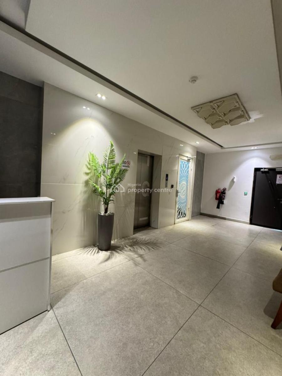 Well Maintain 4bedroom Apartment on Third Floor, Banana Island Road, Ikoyi, Lagos, Flat / Apartment for Rent