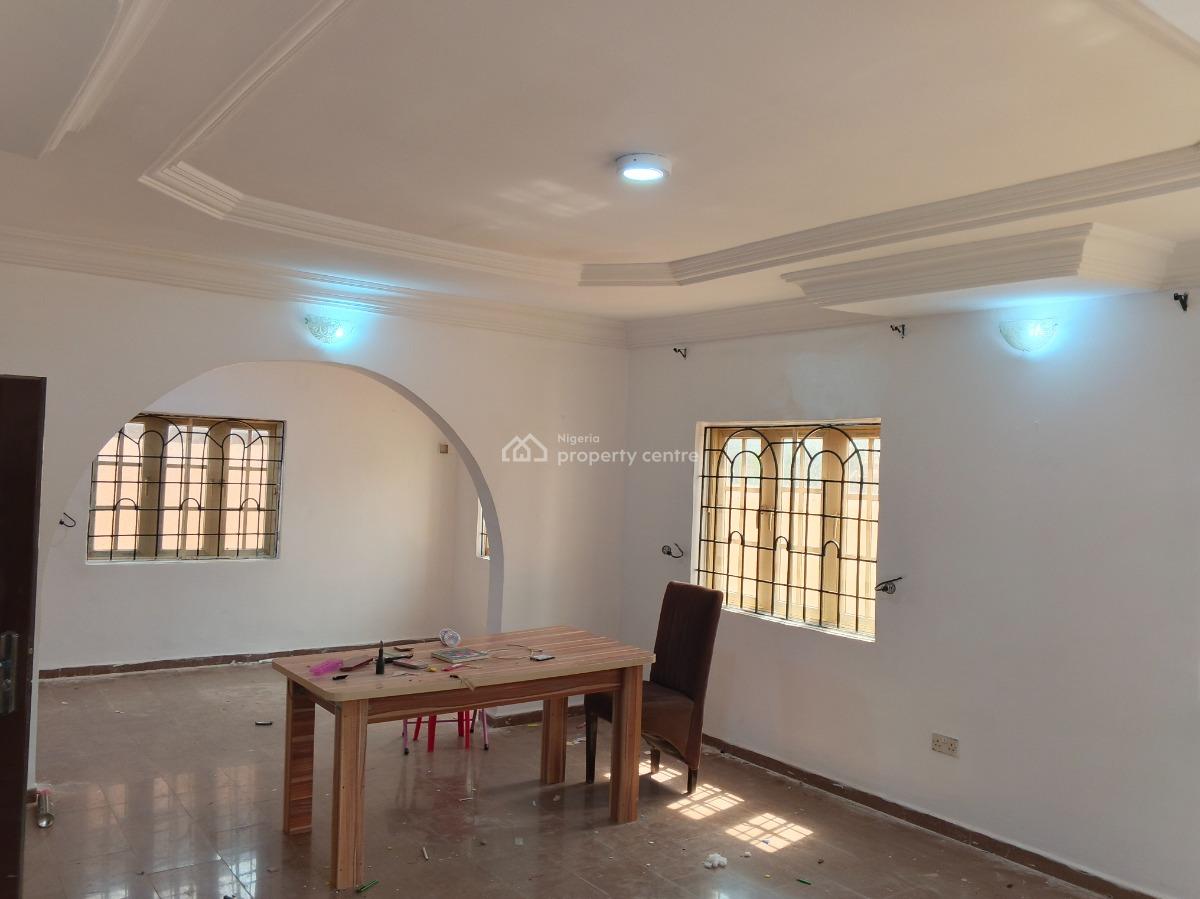 Sweet 3bedroom Bungalow with Massive Compound, Dawaki, Gwarinpa, Abuja, Detached Bungalow for Rent