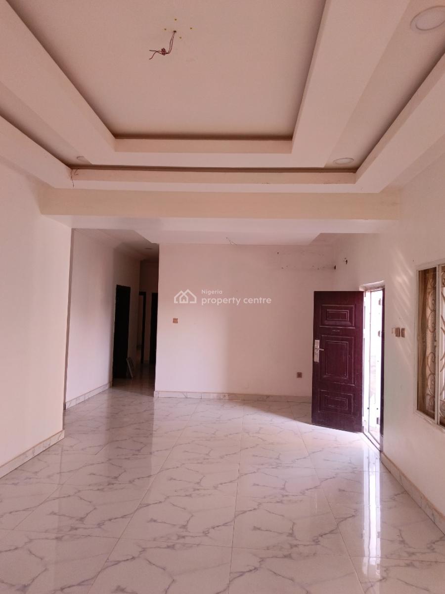 Clean and Spacious 3 Bedroom Flat in a Serene Environment, Jahi By Aduvie School, Jahi, Abuja, Flat / Apartment for Rent