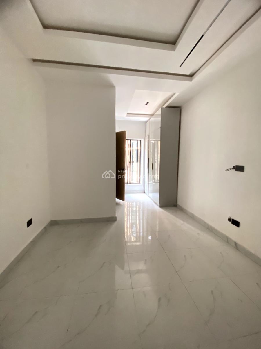 4 Bedroom Terrace Duplex with Swimming Pool, Lekki Phase 1, Lekki, Lagos, Terraced Duplex for Sale
