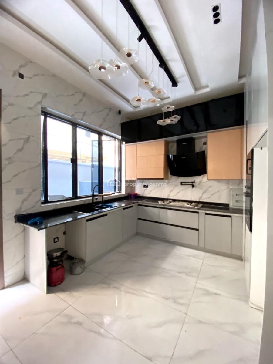 4 Bedroom Terrace Duplex with Swimming Pool, Lekki Phase 1, Lekki, Lagos, Terraced Duplex for Sale