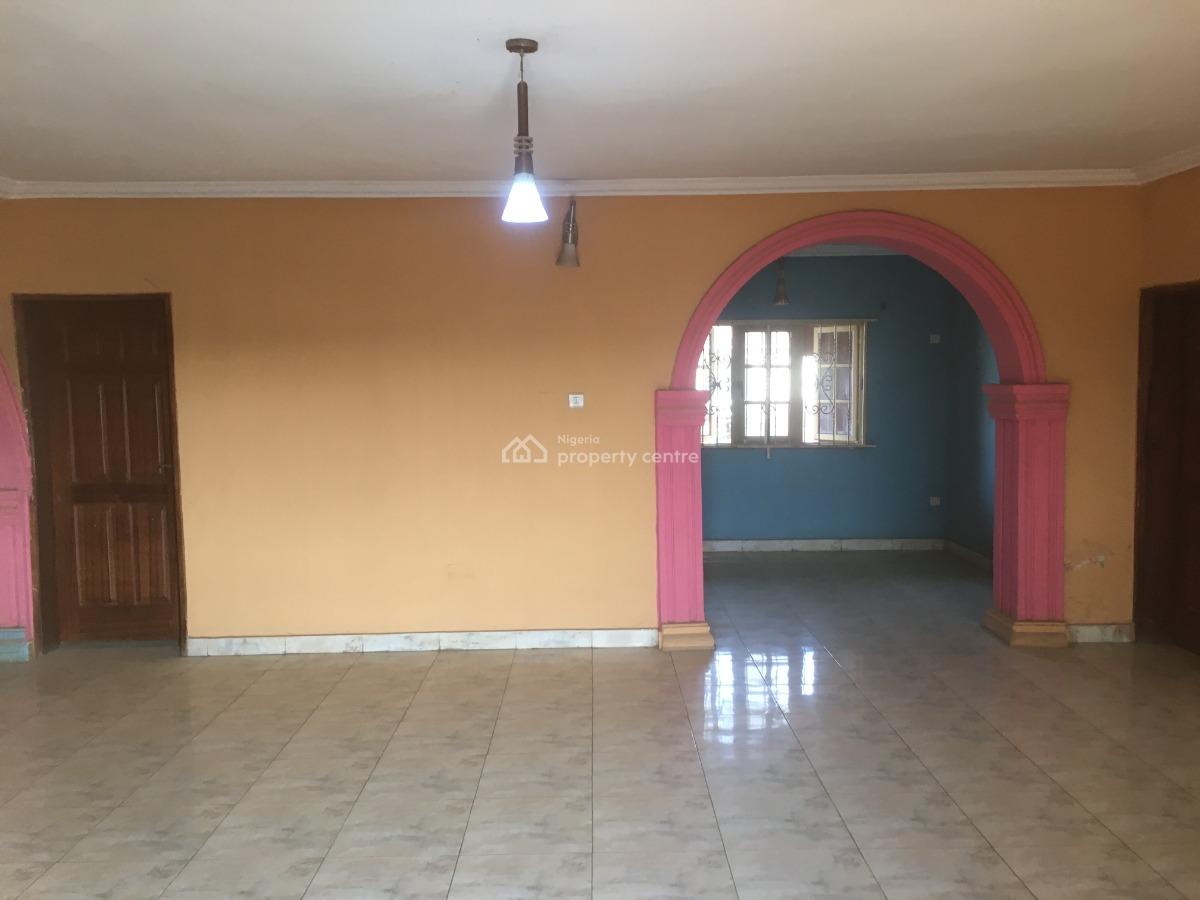 3bdrm Block of Flats, Ogunlewe Estate, Igbogbo, Ikorodu, Lagos, Block of Flats for Sale