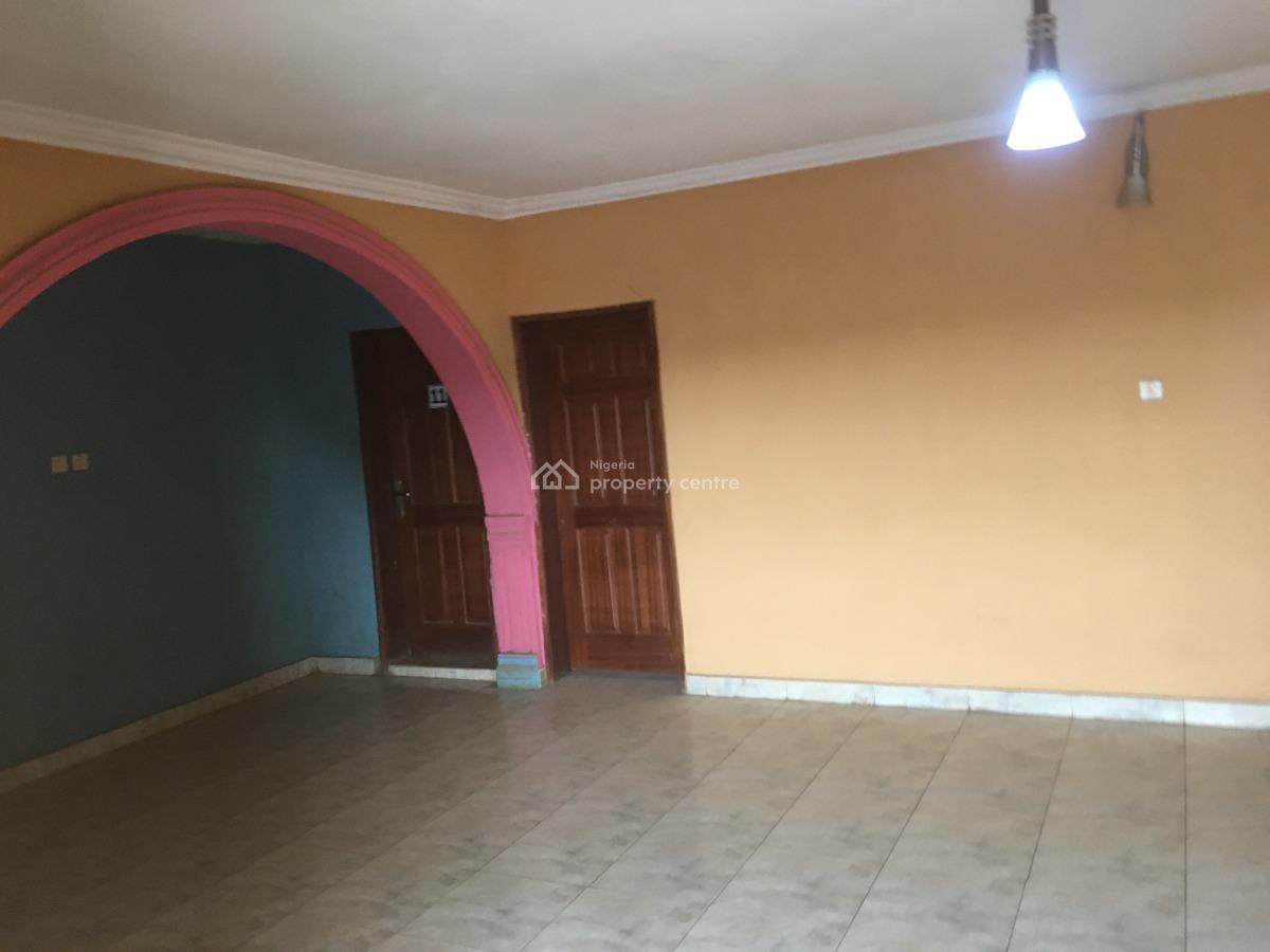 3bdrm Block of Flats, Ogunlewe Estate, Igbogbo, Ikorodu, Lagos, Block of Flats for Sale