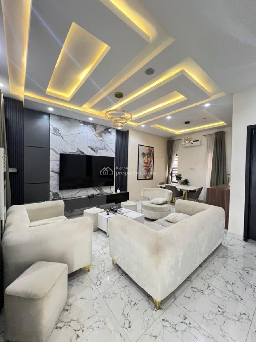 (distress) Neatly Used 4-bedroom Terrace, Lekki County Homes, Ikota, Lekki, Lagos, Terraced Duplex for Sale