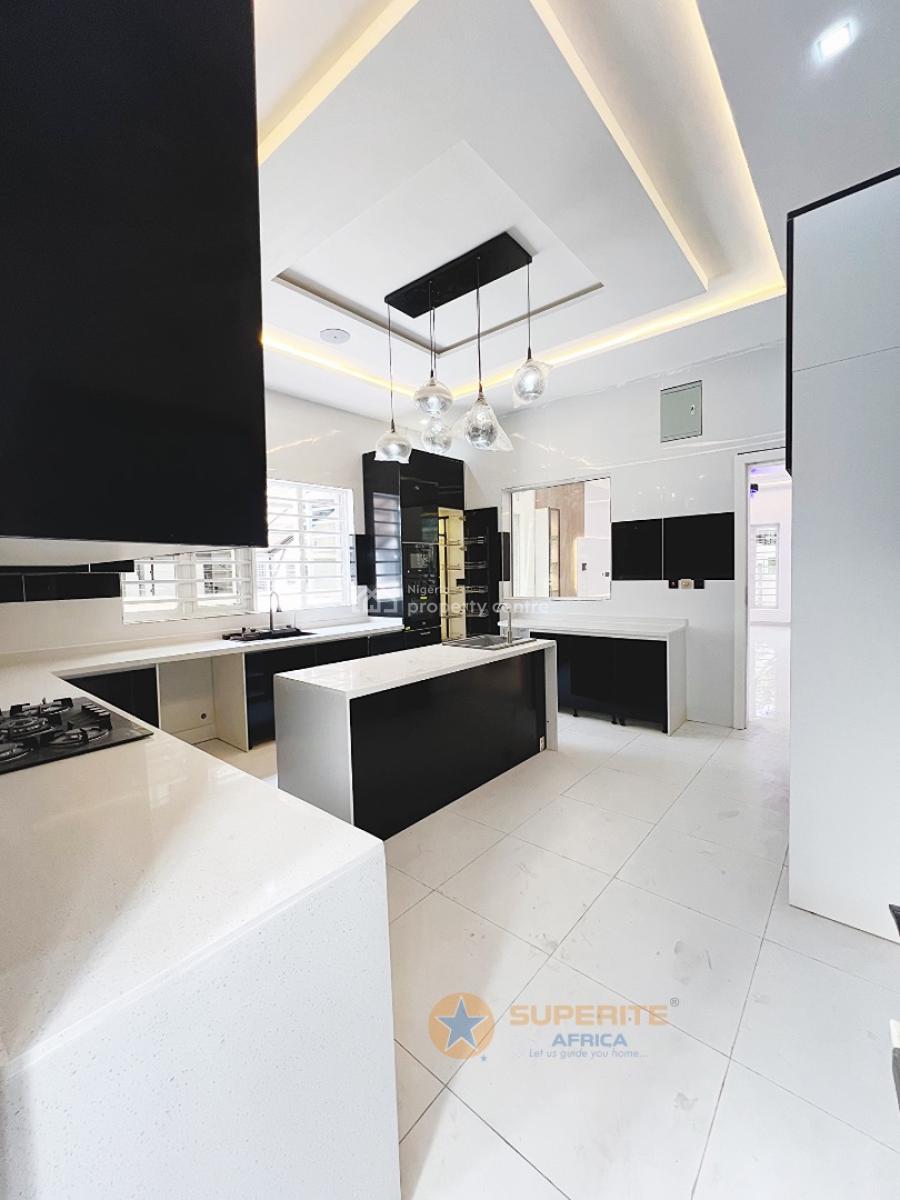 5bedrooms Fully Detached Duplex, Ikota, Lekki, Lagos, Detached Duplex for Sale