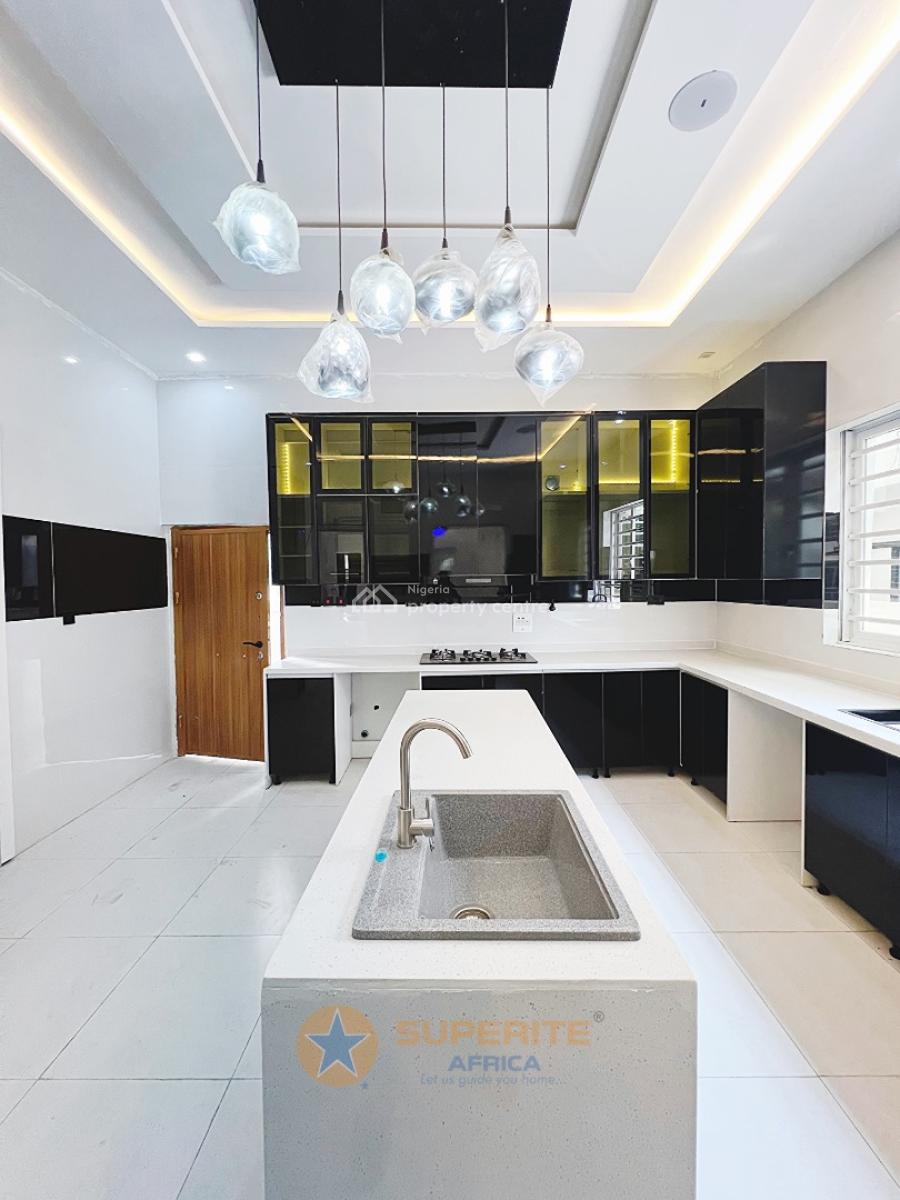 5bedrooms Fully Detached Duplex, Ikota, Lekki, Lagos, Detached Duplex for Sale