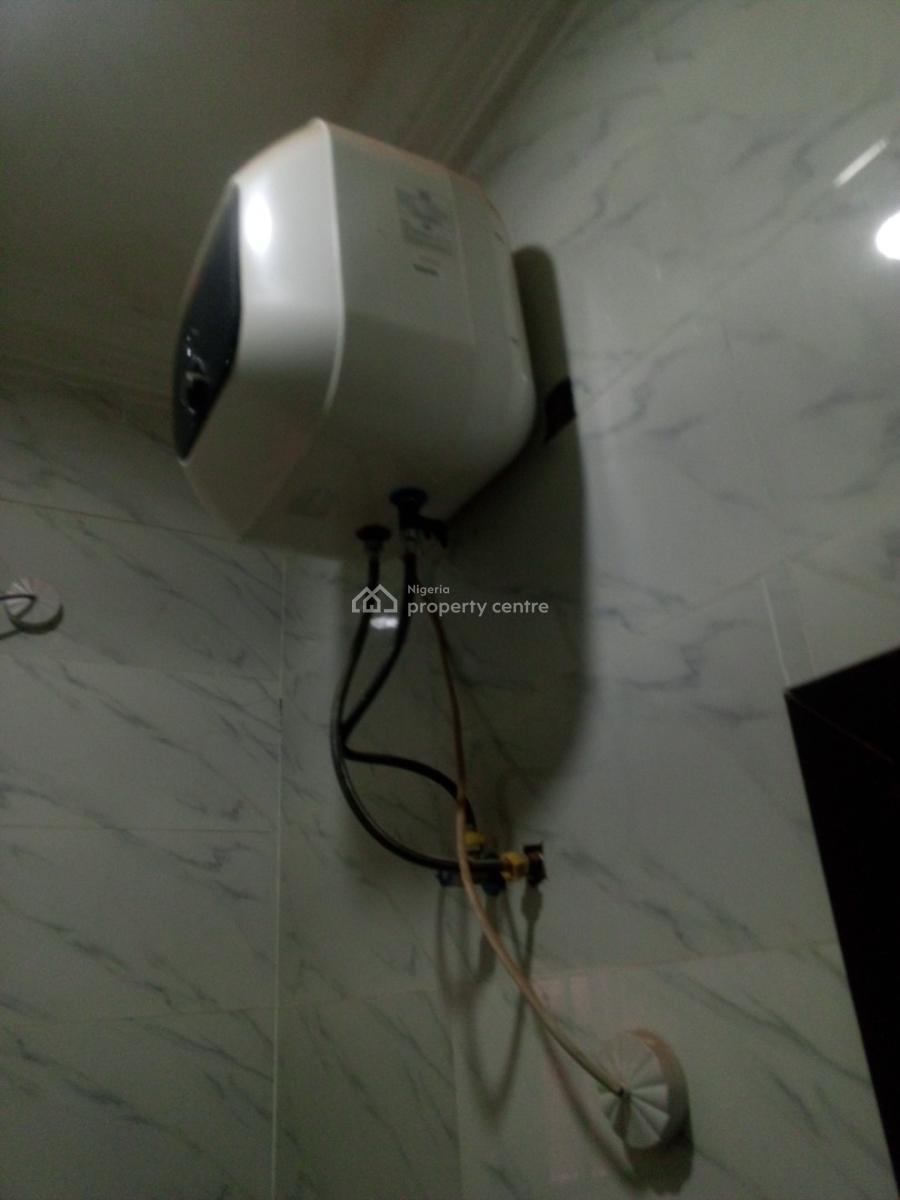 Very Nice 2 Bedrooms Flat Fo1 Behind Sokale Garden, Fo1 Layout, Kubwa, Abuja, Flat / Apartment for Rent