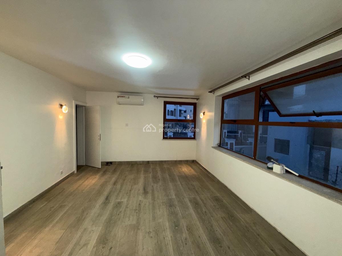 Fully Serviced 3 Bedroom Apartment with Maids Room, Ikoyi, Lagos, Flat / Apartment for Rent