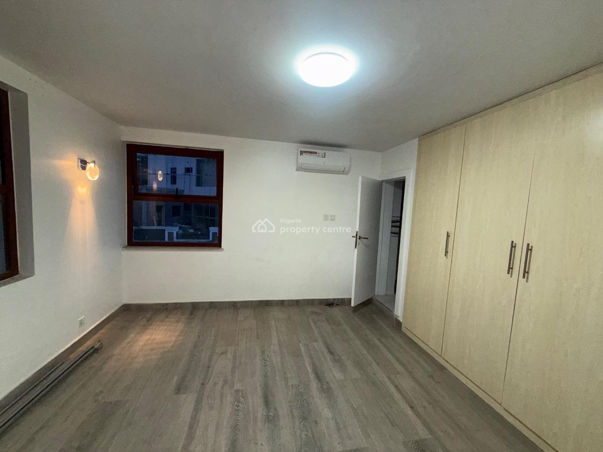Fully Serviced 3 Bedroom Apartment with Maids Room, Ikoyi, Lagos, Flat / Apartment for Rent