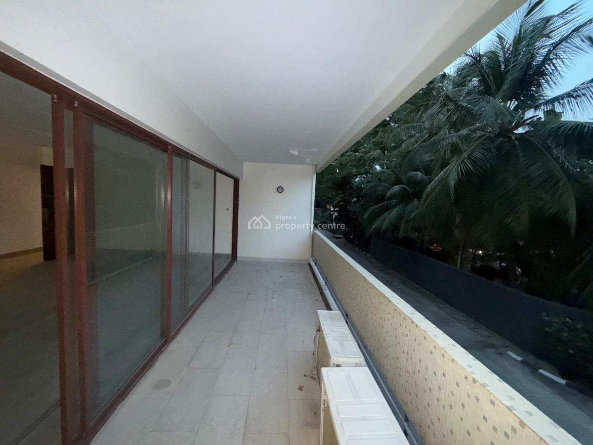 Fully Serviced 3 Bedroom Apartment with Maids Room, Ikoyi, Lagos, Flat / Apartment for Rent