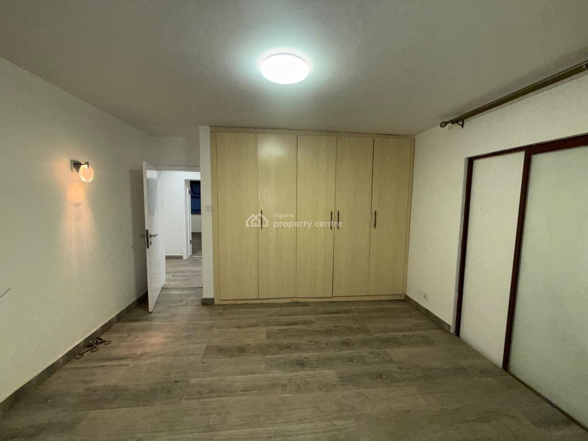 Fully Serviced 3 Bedroom Apartment with Maids Room, Ikoyi, Lagos, Flat / Apartment for Rent
