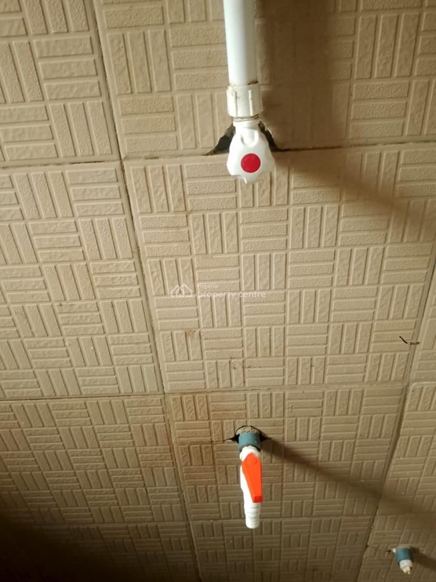 a Clean Room and Parlor, Lucky Fiber Road, Ikorodu, Lagos, Flat / Apartment for Rent