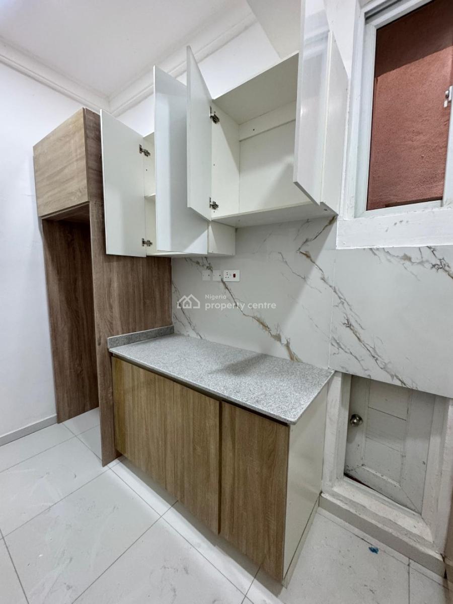 Luxury and Spacious, Osapa, Lekki, Lagos, Flat / Apartment for Rent