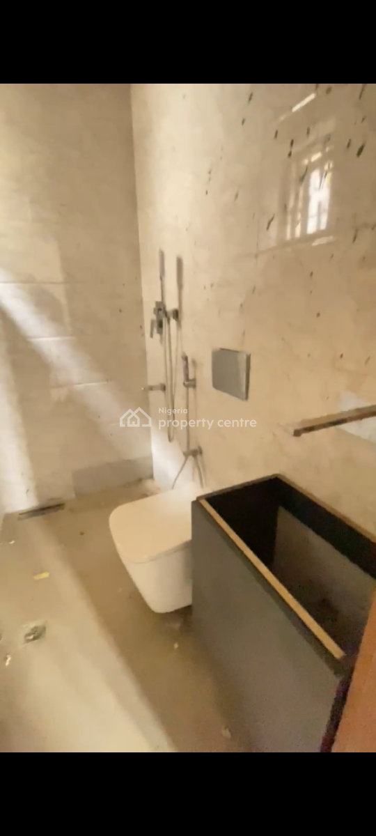 Newly Built, Tastefully Finished and Specious 1 Bedroom, Amac Market Area, Lugbe District, Abuja, Flat / Apartment for Rent