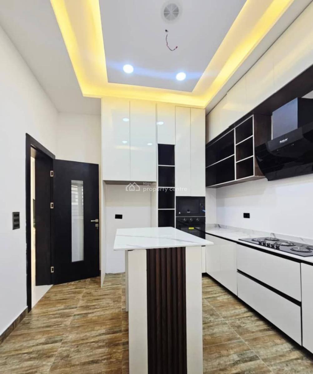 4 Bedroom Detached Duplex with Bq, Atlantic View, Lekki, Lagos, Detached Duplex for Sale