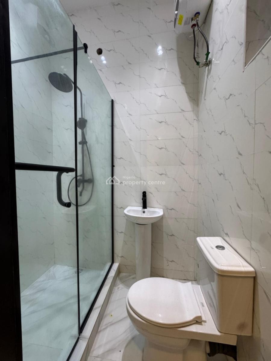 Self Serviced  Luxury 5  Bedroom Duplex with a Pool ., Ikota, Lekki, Lagos, Detached Duplex for Sale