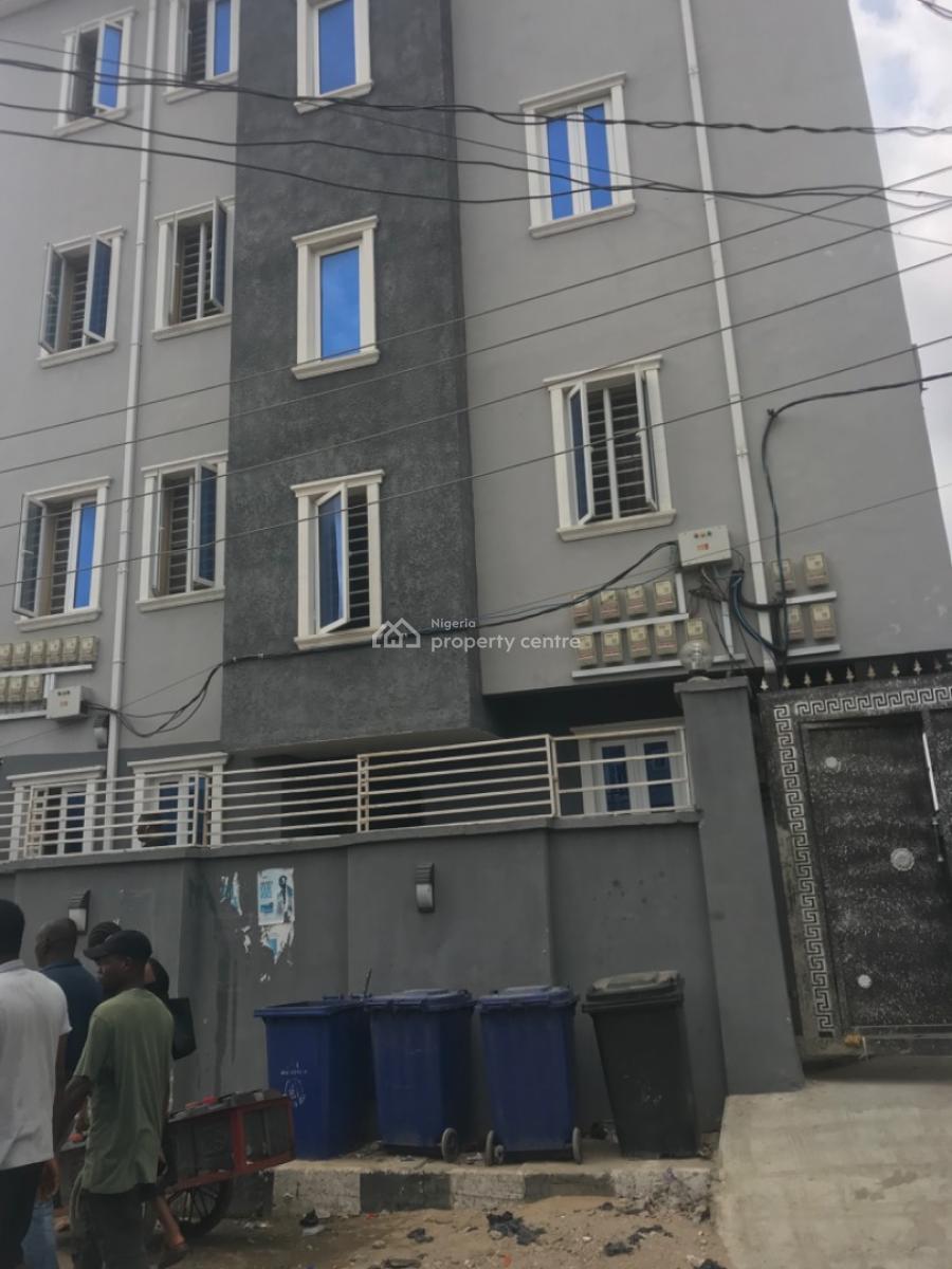 Relatively New Studio Apartment with Modern Facilities, Kayode Street Abule Ijesha Yaba Lagos, Yaba, Lagos, Self Contain (single Rooms) for Rent