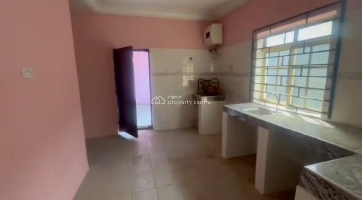 3 Bedrooms with Attached Bq, in an Estate, Lokogoma District, Abuja, Detached Bungalow for Rent