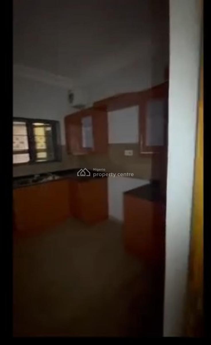 4 Bedroom, District, Guzape District, Abuja, Terraced Duplex for Rent