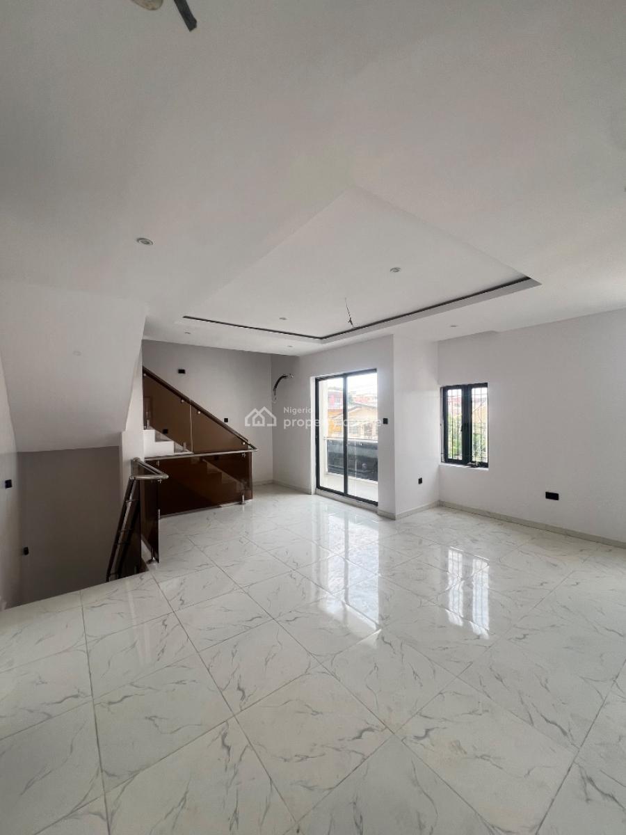Luxury Fully Fitted 4 Bedrooms Terrace -duplex House with Bq, Obanikoro, Shomolu, Lagos, Terraced Duplex for Sale