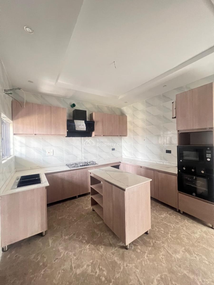 Luxury Fully Fitted 4 Bedrooms Terrace -duplex House with Bq, Obanikoro, Shomolu, Lagos, Terraced Duplex for Sale