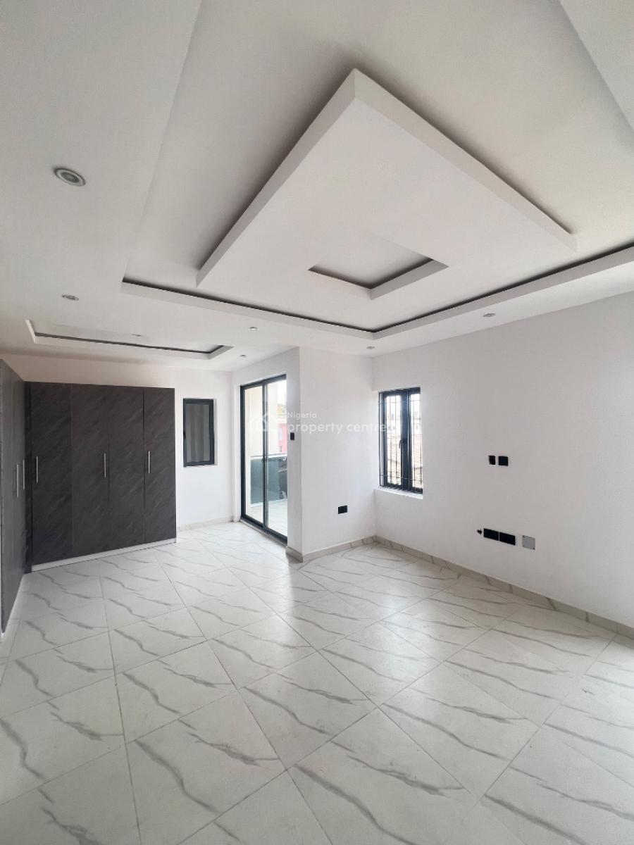 Luxury Fully Fitted 4 Bedrooms Terrace -duplex House with Bq, Obanikoro, Shomolu, Lagos, Terraced Duplex for Sale