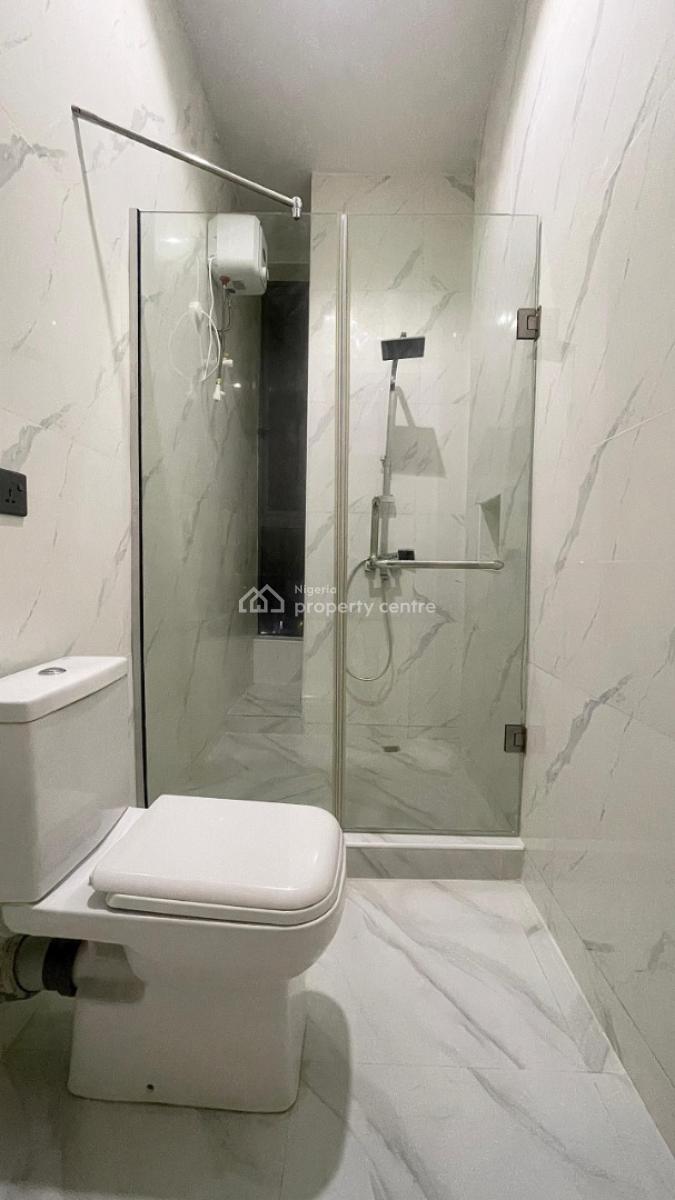 a Splendid Luxurious Styled 2 Bedroom Apartment in a Secured  Estate, Agungi, Lekki, Lagos, Block of Flats for Sale
