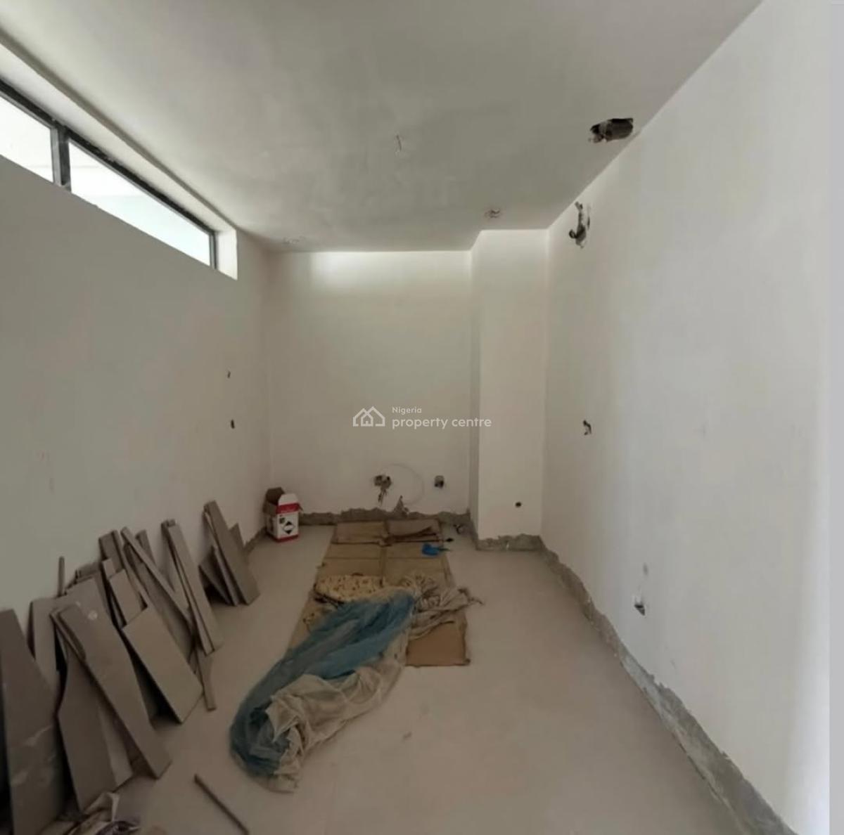 Beautiful 3 Bedroom Spacious Apartment, with Elevators, Serene Neighborhood, Maitama District, Abuja, Flat / Apartment for Sale