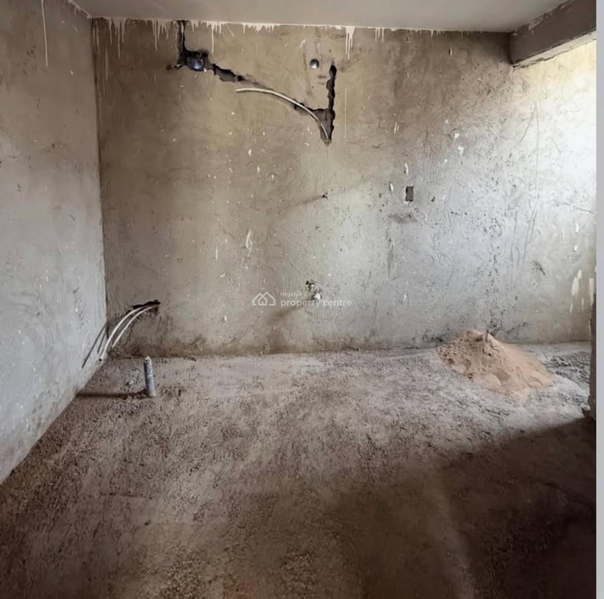 Beautiful 3 Bedroom Spacious Apartment, with Elevators, Serene Neighborhood, Maitama District, Abuja, Flat / Apartment for Sale