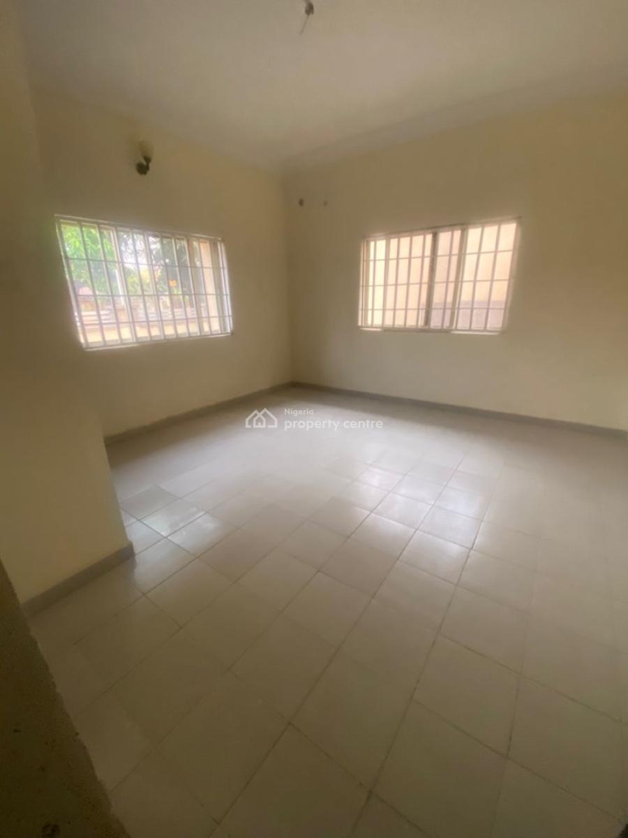 2 Bedroom Spacious and Serviced Apartment, Office /residential Use, Serene and Well Secured Neighborhood, Wuse 2, Abuja, Flat / Apartment for Rent