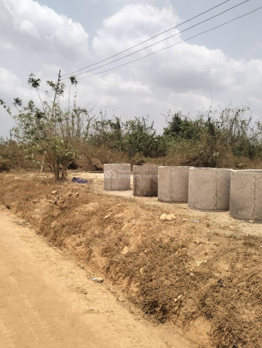 9plots of Land Together, Elenunsoso Road, Jericho Off Nihort, Apata, Ibadan, Oyo, Mixed-use Land for Sale