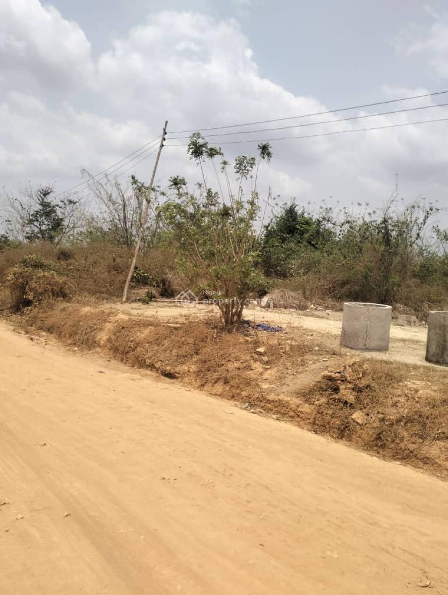 9plots of Land Together, Elenunsoso Road, Jericho Off Nihort, Apata, Ibadan, Oyo, Mixed-use Land for Sale