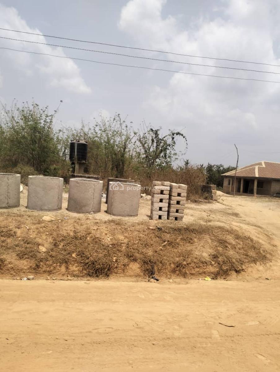 9plots of Land Together, Elenunsoso Road, Jericho Off Nihort, Apata, Ibadan, Oyo, Mixed-use Land for Sale