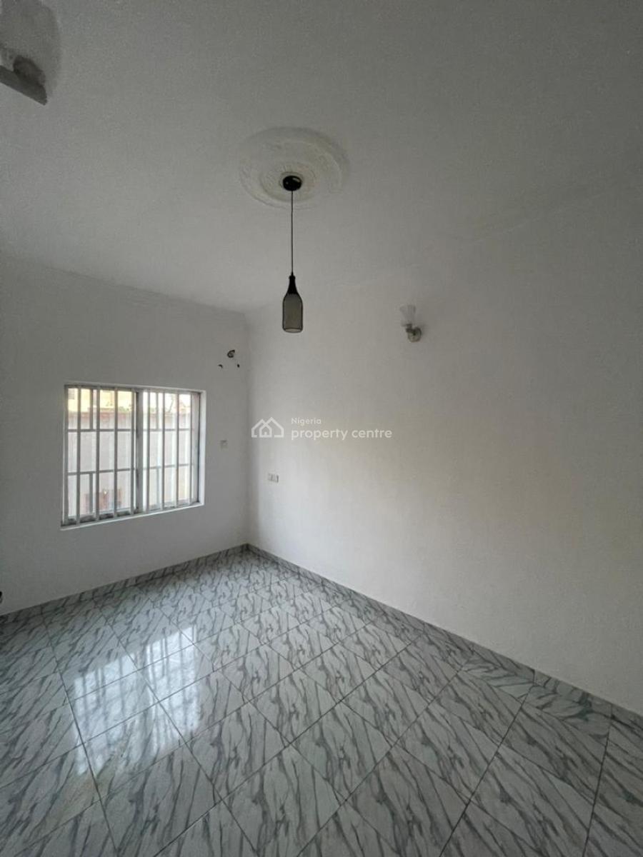 Sharp Clean Lovely 3 Bedroom Apartment, Lbs Road Ajah, Ajah, Lagos, Flat / Apartment for Rent