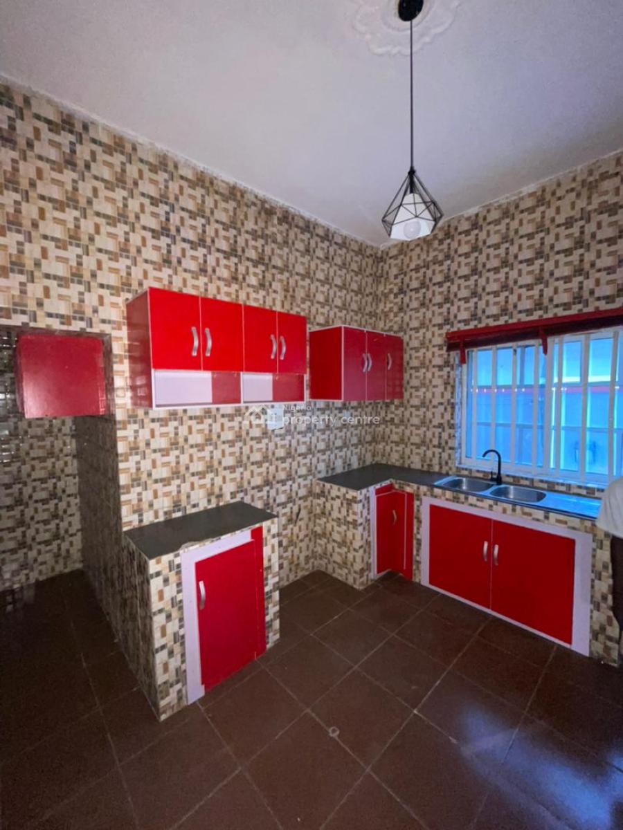 Sharp Clean Lovely 3 Bedroom Apartment, Lbs Road Ajah, Ajah, Lagos, Flat / Apartment for Rent