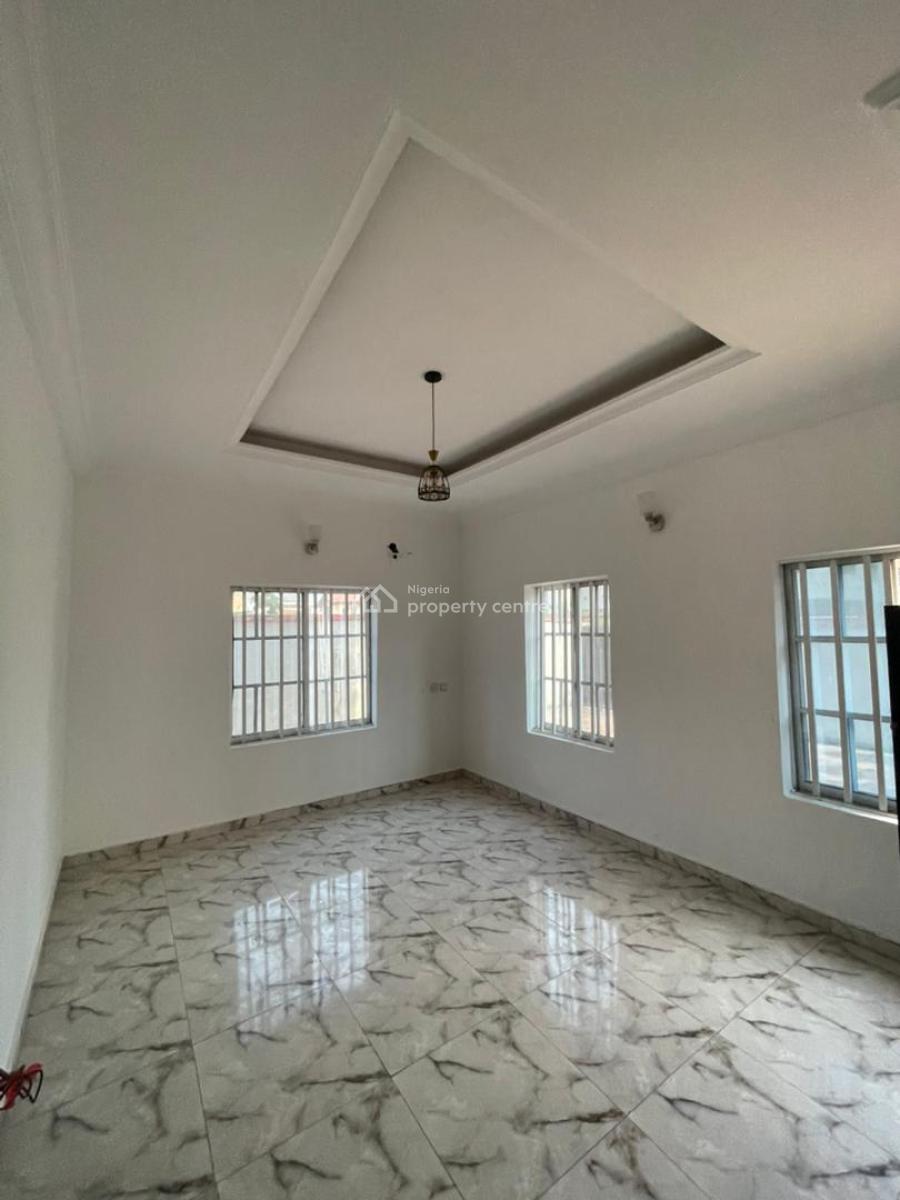 Sharp Clean Lovely 3 Bedroom Apartment, Lbs Road Ajah, Ajah, Lagos, Flat / Apartment for Rent