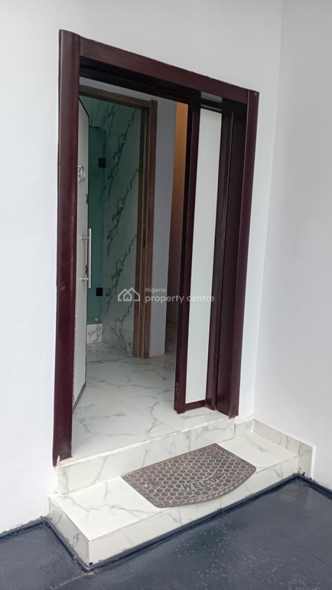 Luxury Upstairs Mini Flat with Premium in a Secure Estate & Amenities, Chevyview Estate, Lekki, Lagos, Flat / Apartment for Rent