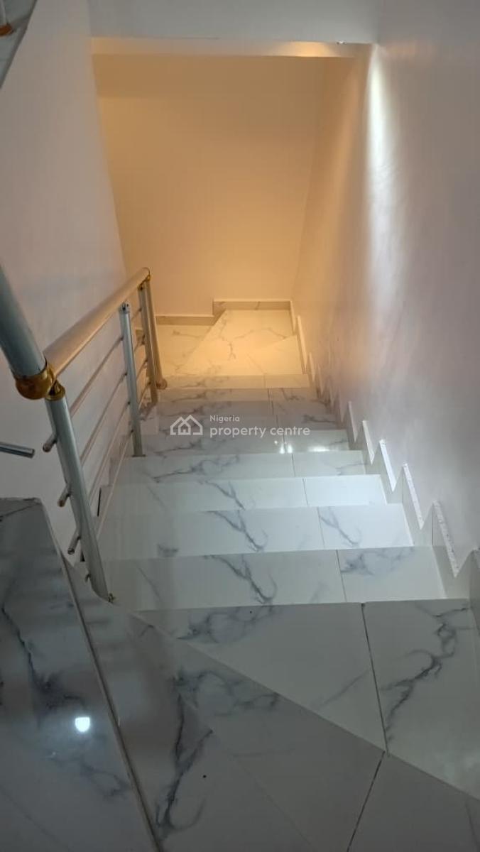 Luxury Upstairs Mini Flat with Premium in a Secure Estate & Amenities, Chevyview Estate, Lekki, Lagos, Flat / Apartment for Rent