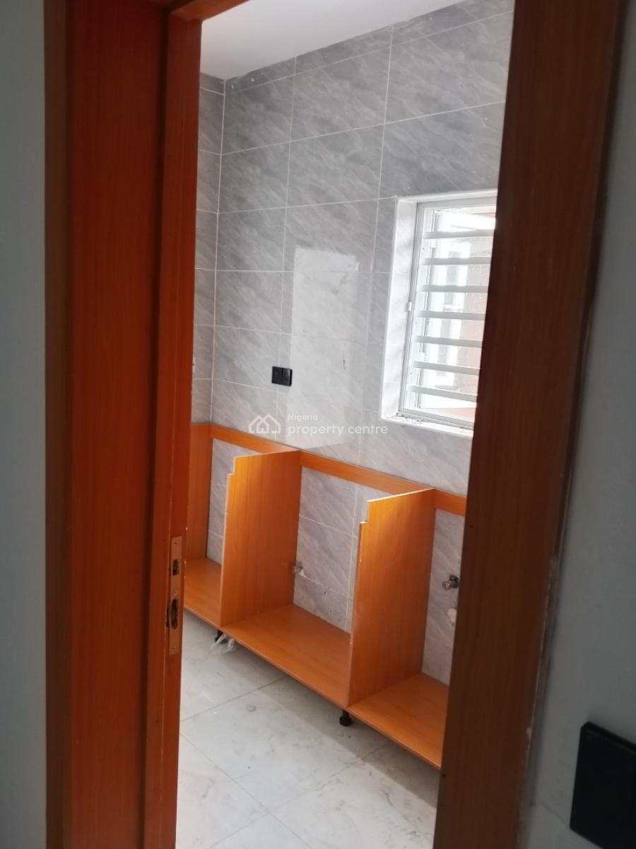 New 2 Bedroom, Shomolu, Lagos, Flat / Apartment for Rent
