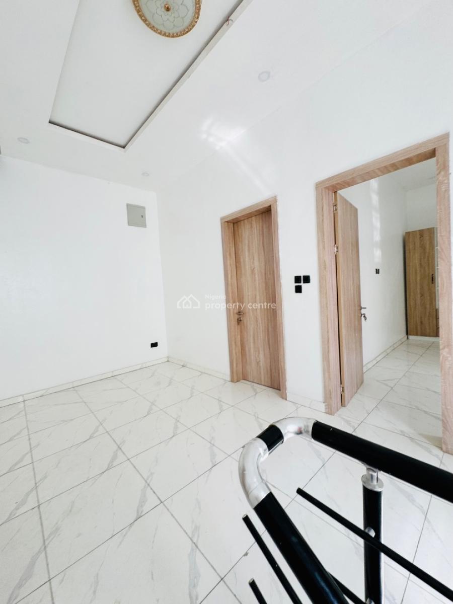 Spacious 4-bedroom Terrace with Bq, Ikota, Lekki, Lagos, Terraced Duplex for Sale