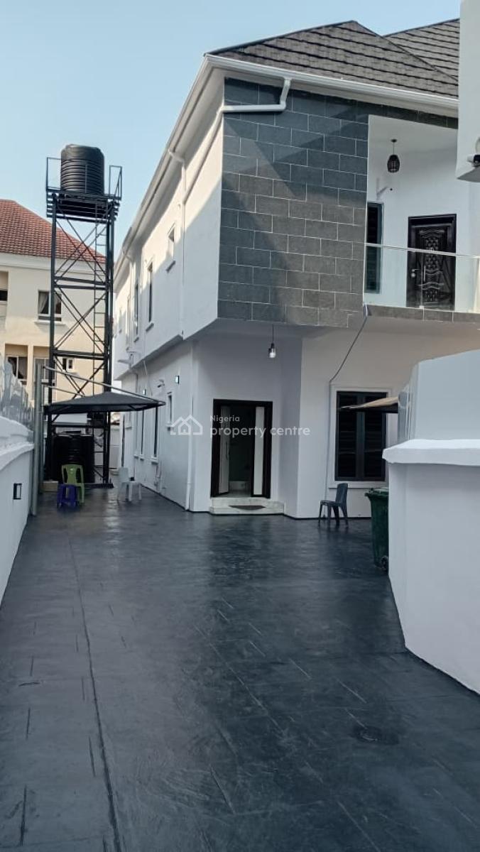 Upstairs Shared Mini Flat Apartment with Amenities in Chevyview Estate, Chevyview Estate, Lekki, Lagos, Self Contain (single Rooms) for Rent