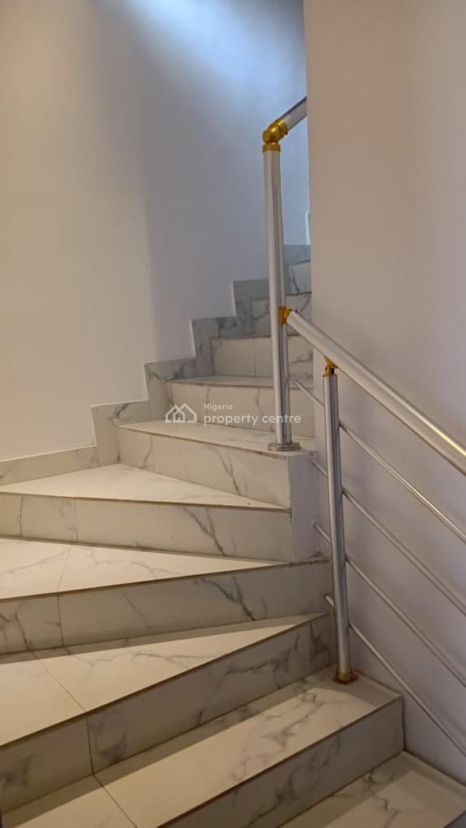 Upstairs Shared Mini Flat Apartment with Amenities in Chevyview Estate, Chevyview Estate, Lekki, Lagos, Self Contain (single Rooms) for Rent