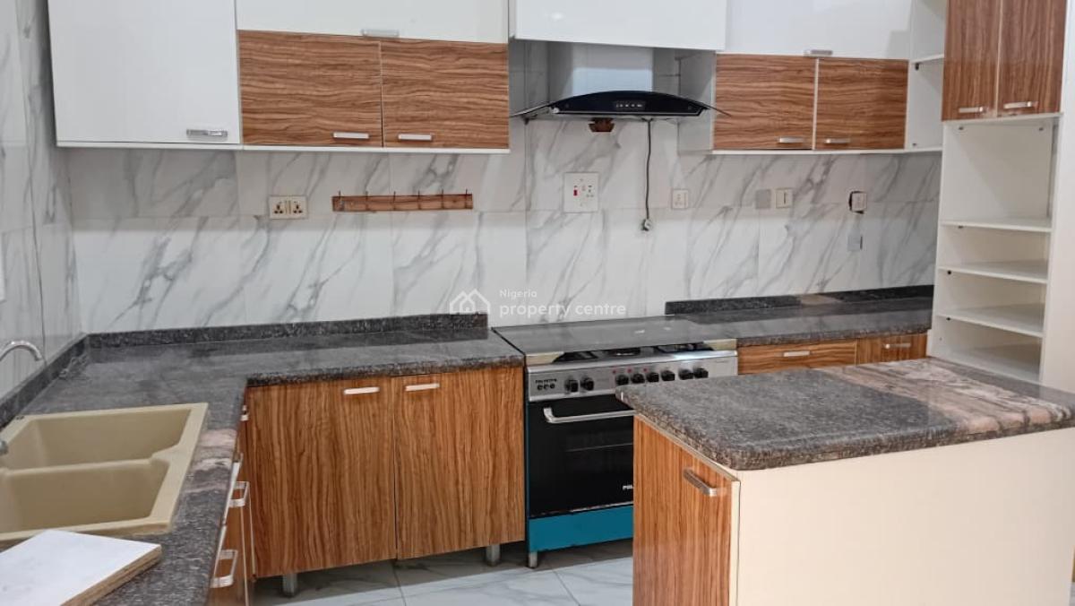 Upstairs Shared Mini Flat Apartment with Amenities in Chevyview Estate, Chevyview Estate, Lekki, Lagos, Self Contain (single Rooms) for Rent