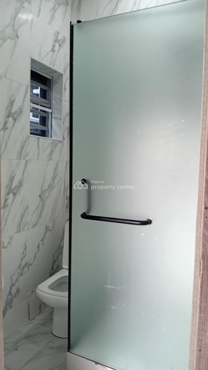 Downstairs Shared Mini Flat Apartment in Chevy View Estate, Chevy View Estate, Lekki, Lagos, Self Contain (single Rooms) for Rent